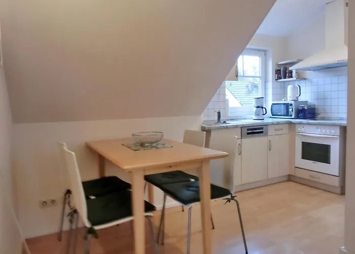Apartman F18